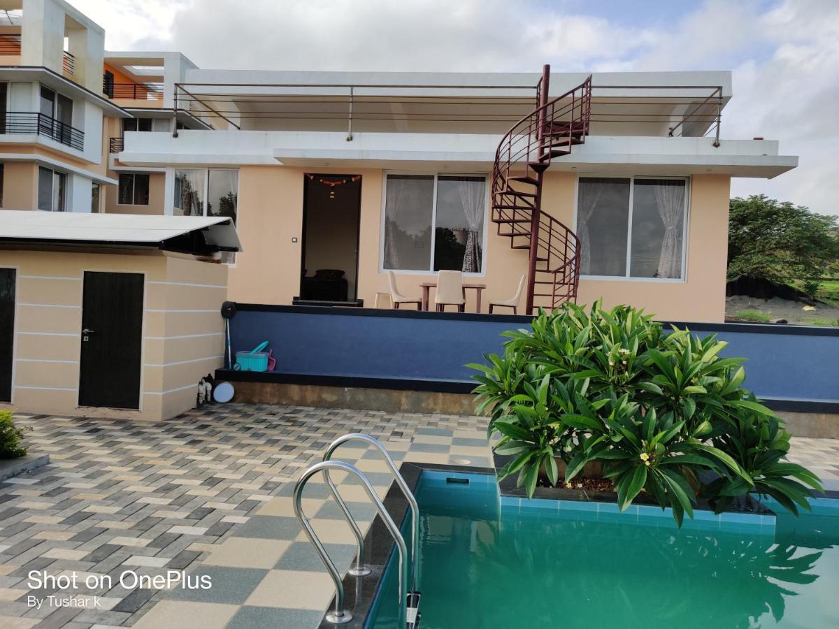 Royal Meadows Igatpuri 2Bhk Poolside Villa エクステリア 写真