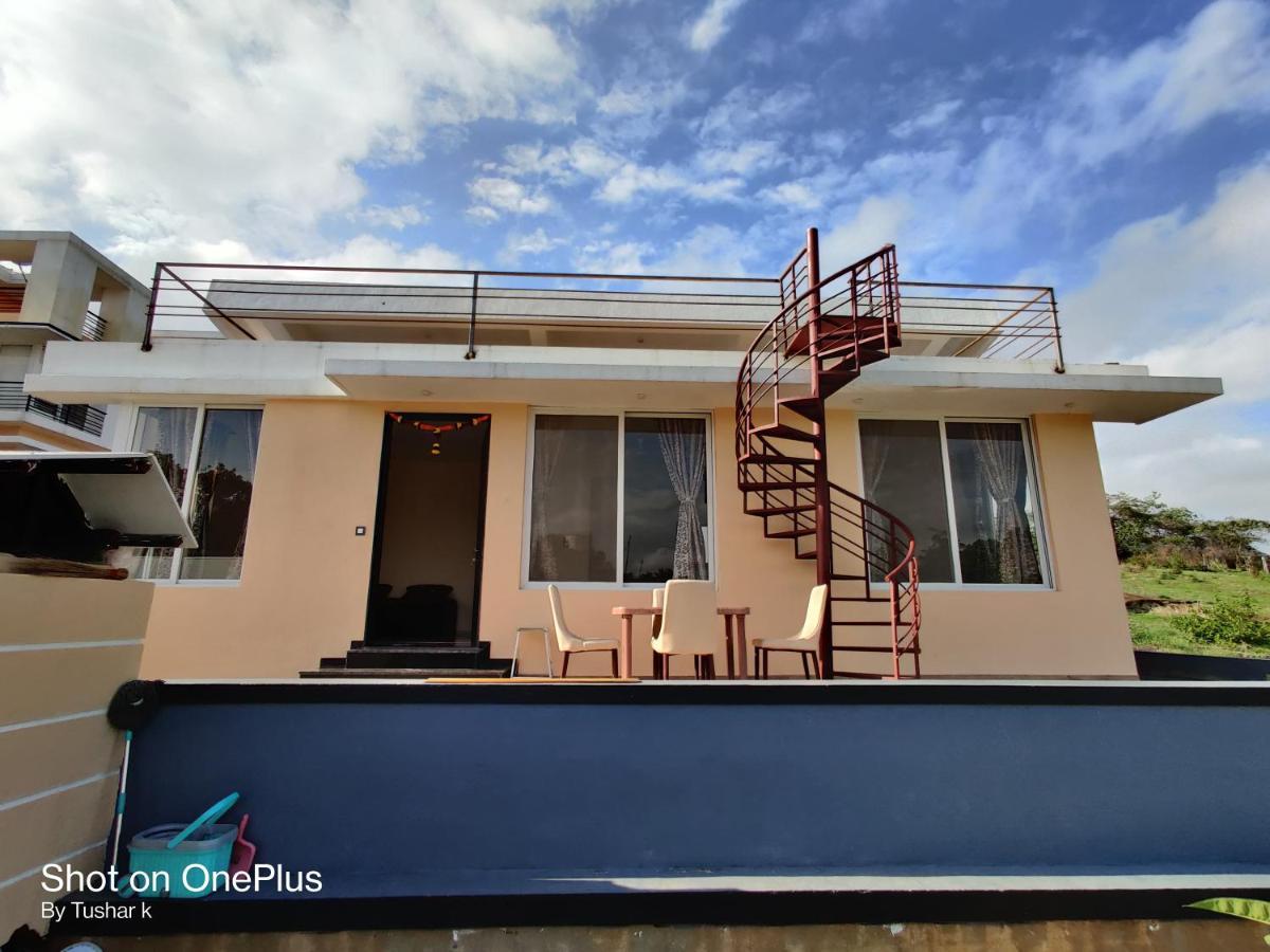 Royal Meadows Igatpuri 2Bhk Poolside Villa エクステリア 写真